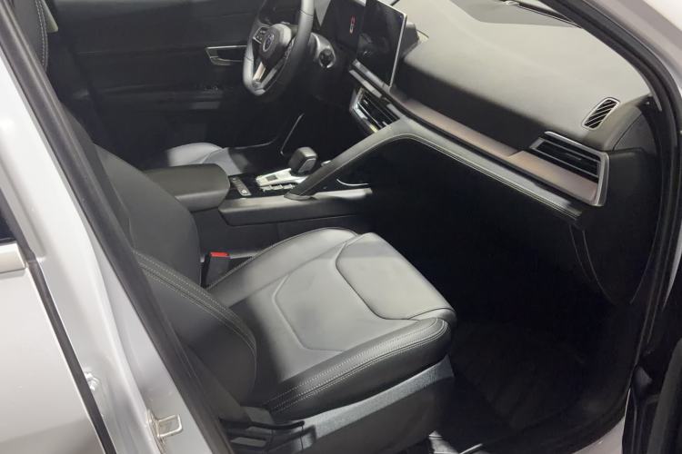Used BYD Song Pro 2019 1.5T Automatic Elite Edition Right Front Seat