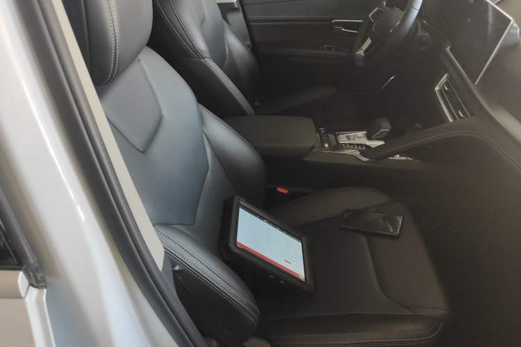 Used BYD Song Pro 2019 1.5T Automatic Luxury Model Right Front Seat
