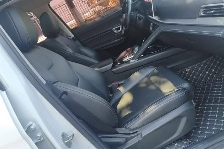 Used BYD Song Pro 2019 1.5T Automatic Luxury Model Right Front Seat