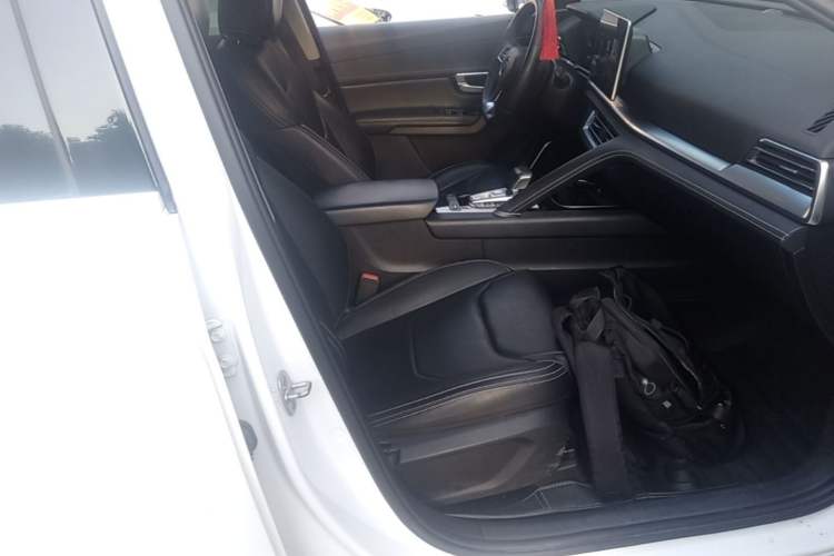 Used BYD Song Pro 2019 1.5T Automatic Elite Edition Right Front Seat