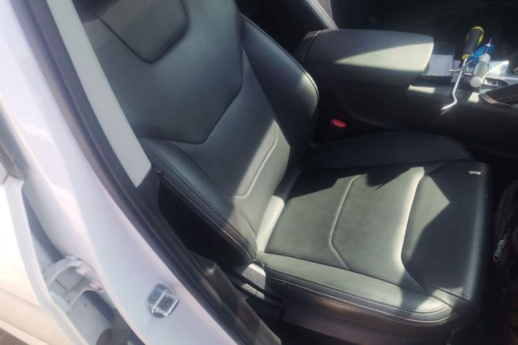 Used BYD Song Pro 2019 1.5T Automatic Elite Edition Right Front Seat