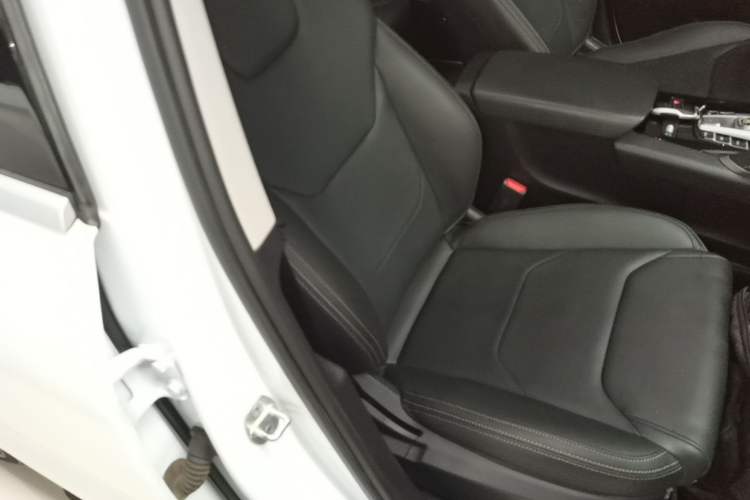 Used BYD Song Pro 2019 1.5T Automatic Elite Edition Right Front Seat