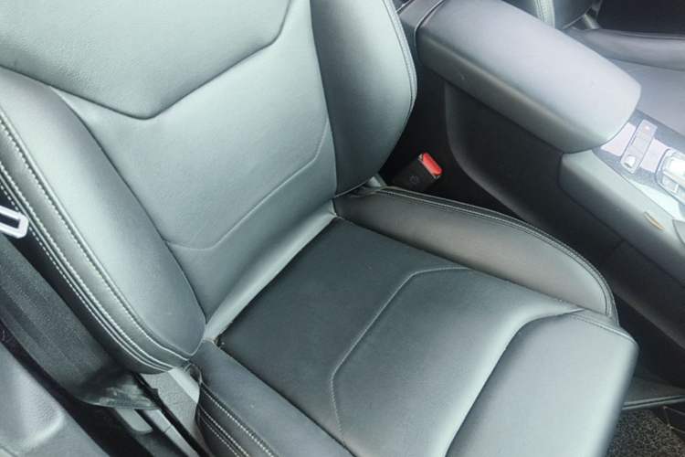 Used BYD Song Pro 2019 1.5T Automatic Luxury Model Right Front Seat