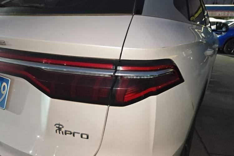 Used BYD Song Pro 2019 1.5T Automatic Luxury Model Right Rear Taillight