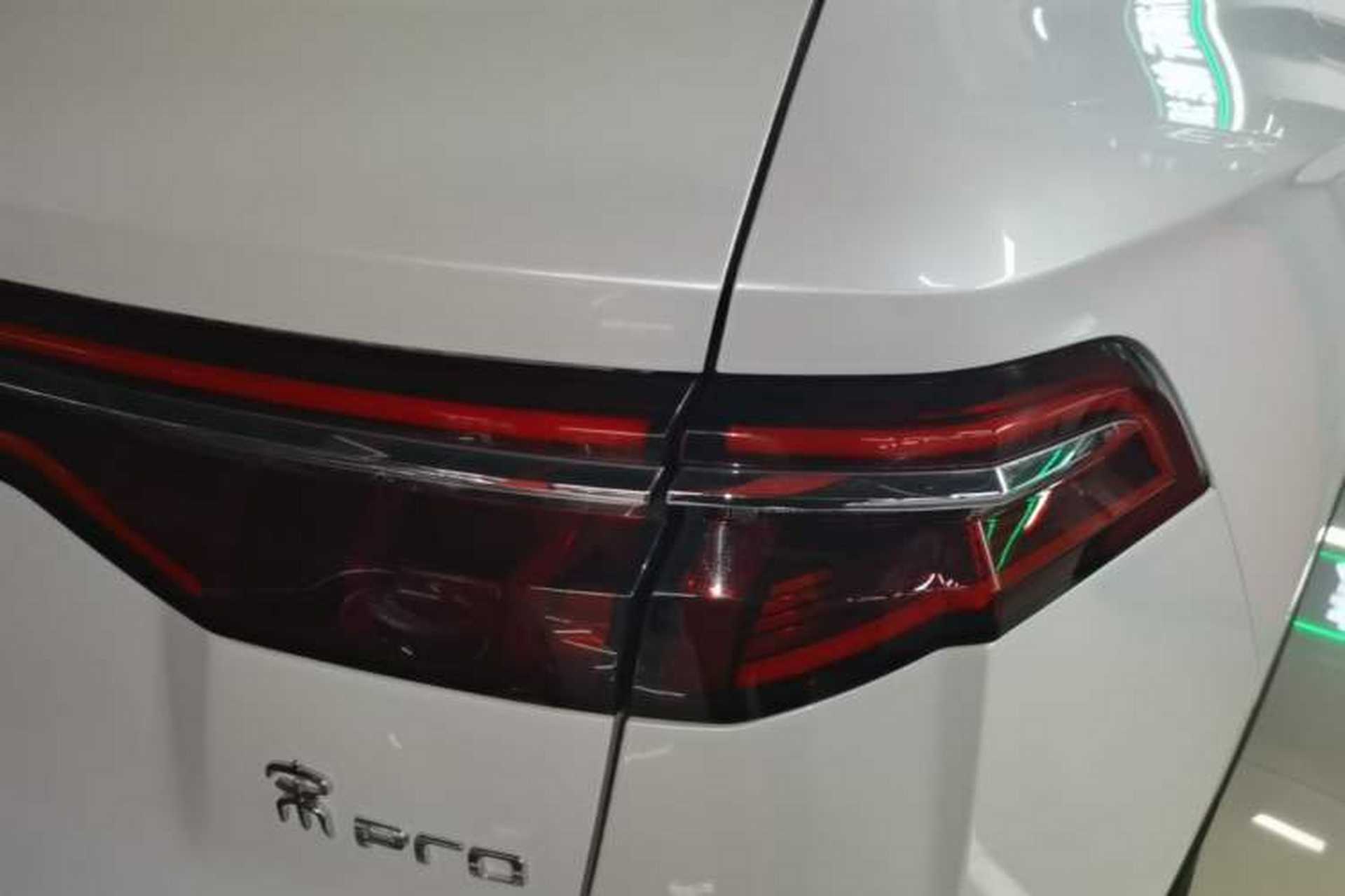 Used BYD Song Pro 2019 1.5T Automatic Elite Edition Right Rear Taillight