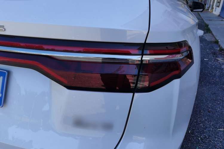Used BYD Song Pro 2019 1.5T Automatic Luxury Model Right Rear Taillight