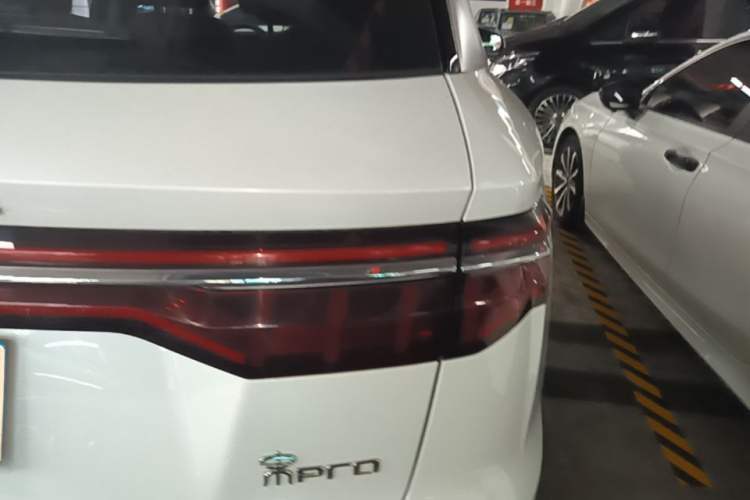 Used BYD Song Pro 2019 1.5T Automatic Prestige Model Right Rear Taillight