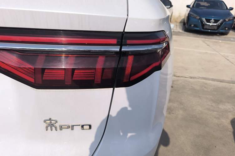 Used BYD Song Pro 2019 1.5T Automatic Luxury Model Right Rear Taillight