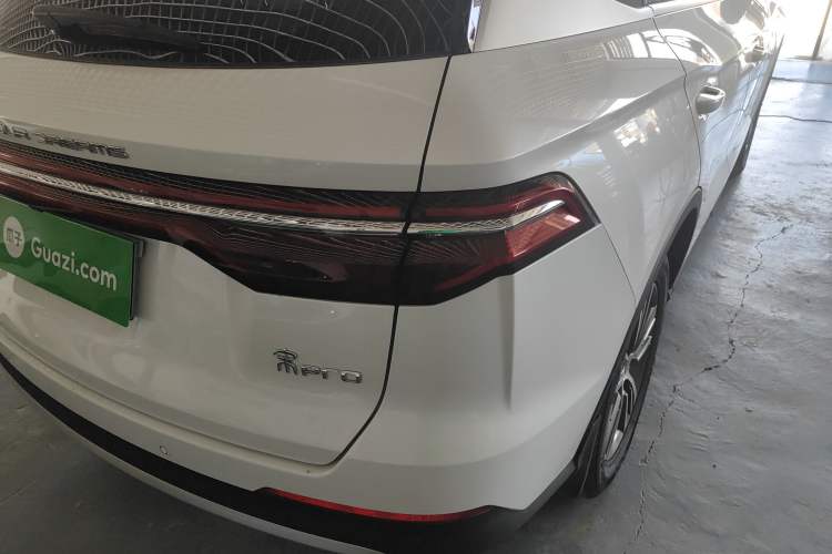 Used BYD Song Pro 2019 1.5T Automatic Luxury Model Right Rear Taillight