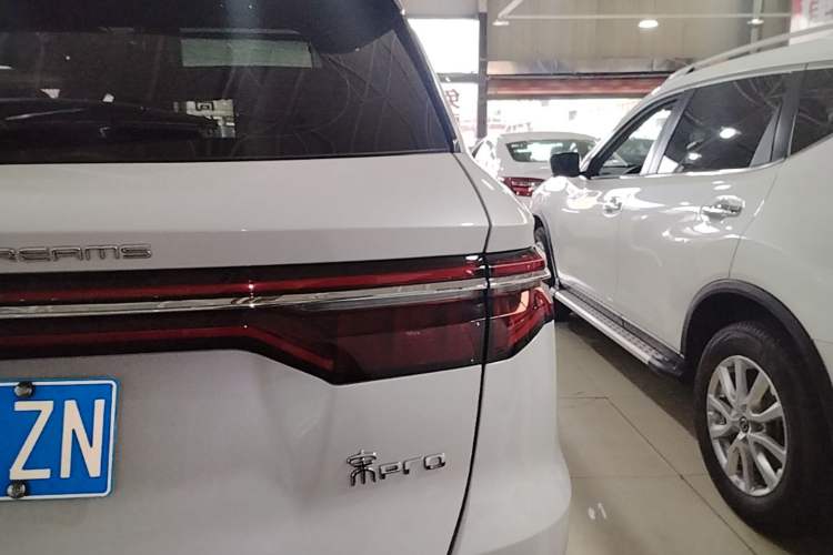 Used BYD Song Pro 2019 1.5T Automatic Elite Edition Right Rear Taillight