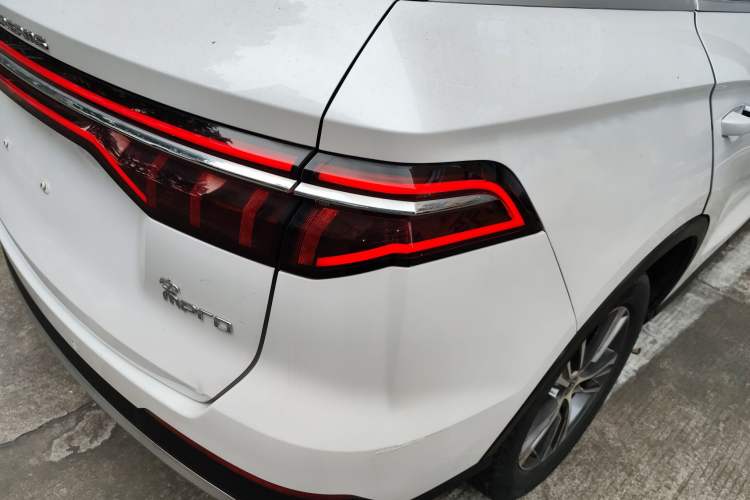 Used BYD Song Pro 2019 1.5T Automatic Luxury Model Right Rear Taillight