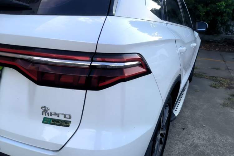 Used BYD Song Pro 2019 1.5T Automatic Prestige Model Right Rear Taillight