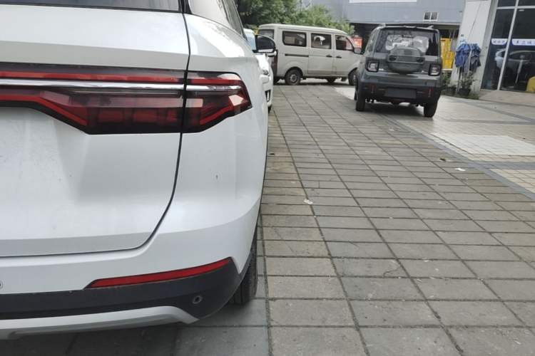 Used BYD Song Pro 2019 1.5T Automatic Elite Edition Right Rear Taillight
