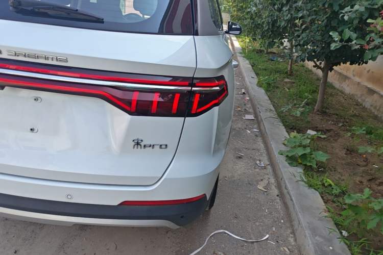 Used BYD Song Pro 2019 1.5T Automatic Elite Edition Right Rear Taillight