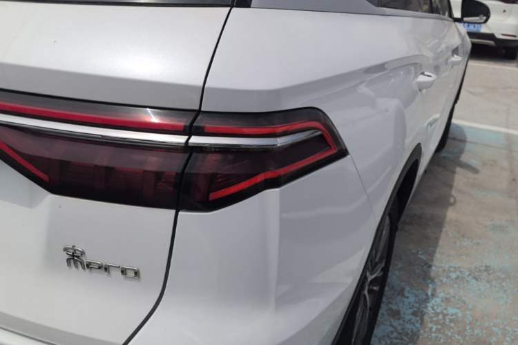 Used BYD Song Pro 2019 1.5T Automatic Elite Edition Right Rear Taillight