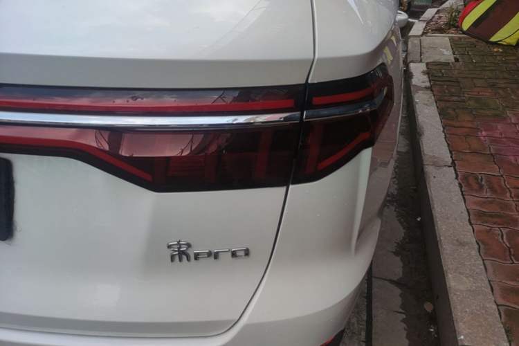 Used BYD Song Pro 2019 1.5T Automatic Elite Edition Right Rear Taillight