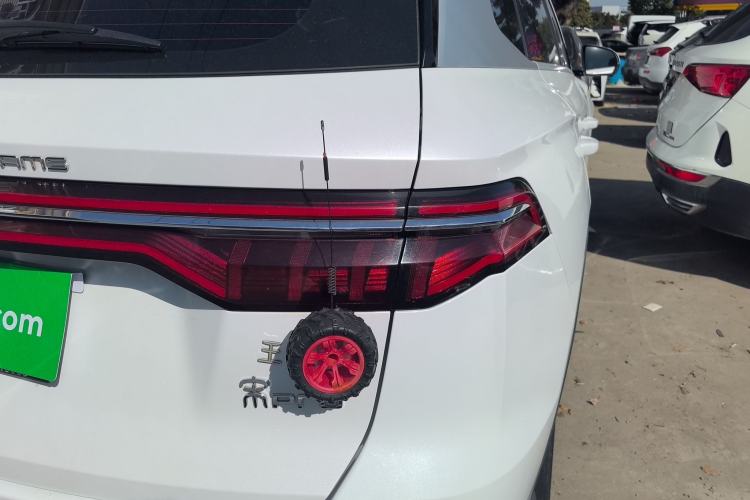 Used BYD Song Pro 2019 1.5T Automatic Luxury Model Right Rear Taillight