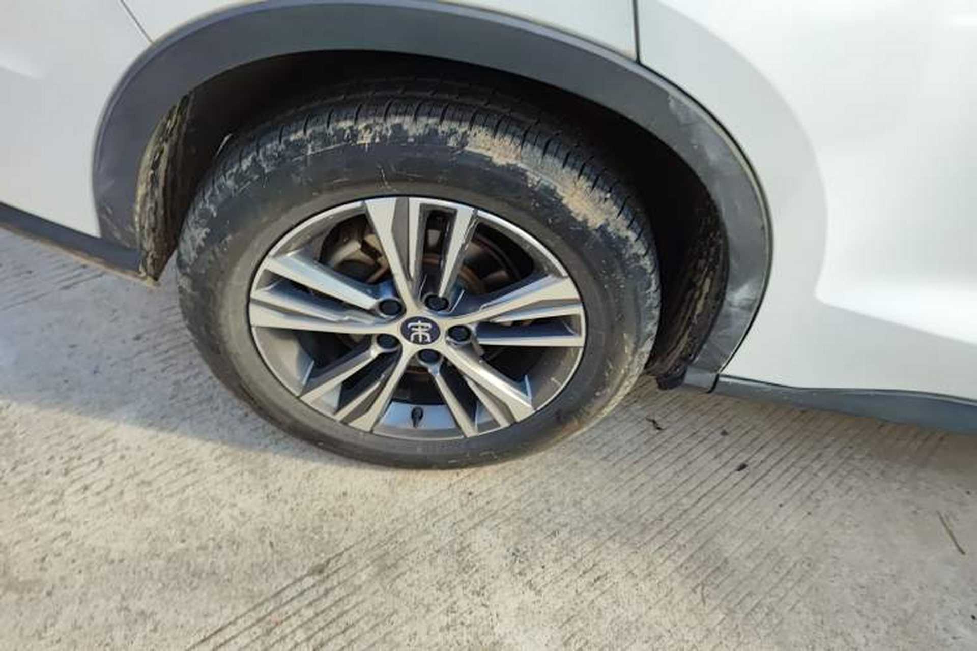Used BYD Song Pro 2019 1.5T Automatic Elite Edition Right Rear Wheel Hub