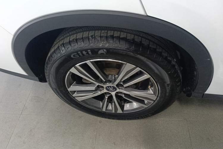 Used BYD Song Pro 2019 1.5T Automatic Elite Edition Right Rear Wheel Hub