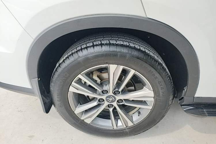 Used BYD Song Pro 2019 1.5T Automatic Elite Edition Right Rear Wheel Hub