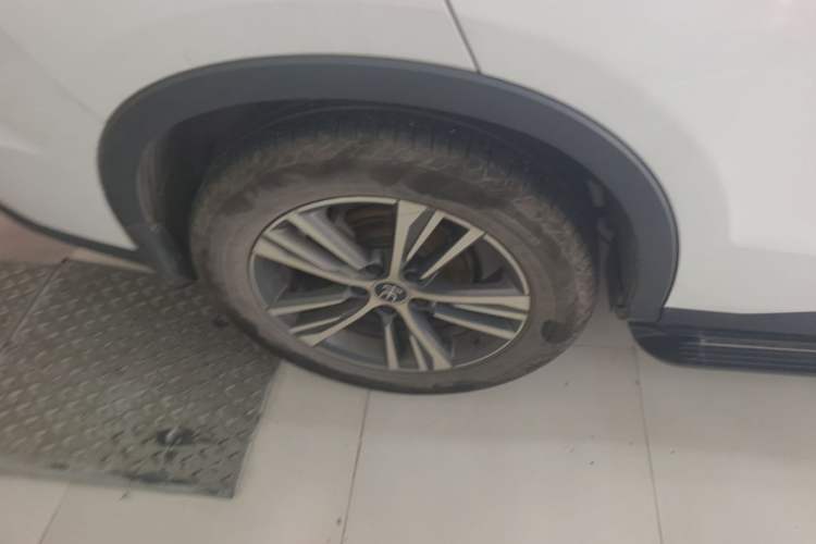 Used BYD Song Pro 2019 1.5T Automatic Luxury Model Right Rear Wheel Hub