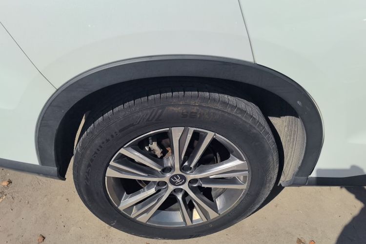Used BYD Song Pro 2019 1.5T Automatic Luxury Model Right Rear Wheel Hub