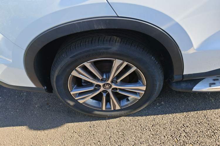 Used BYD Song Pro 2019 1.5T Automatic Elite Edition Right Rear Wheel Hub