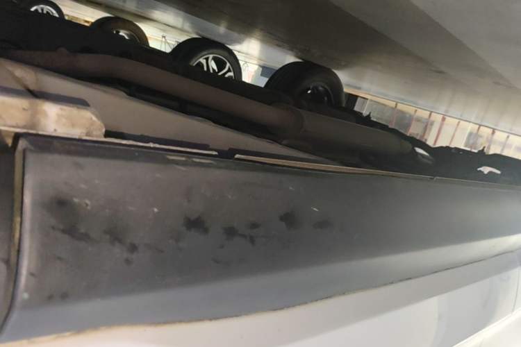 Used BYD Song Pro 2019 1.5T Automatic Elite Edition Right Side Sill