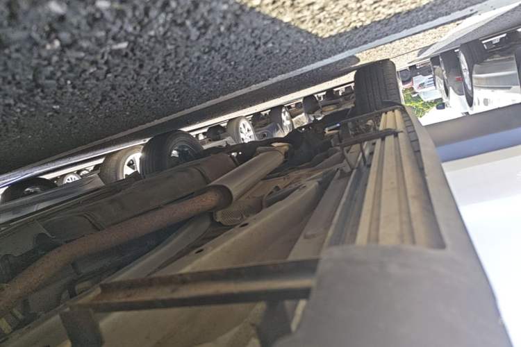 Used BYD Song Pro 2019 1.5T Automatic Luxury Model Right Side Sill