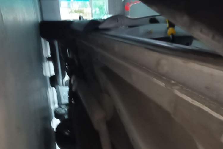 Used BYD Song Pro 2019 1.5T Automatic Prestige Model Right Side Sill
