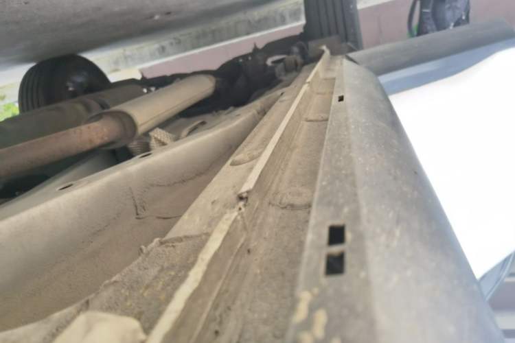 Used BYD Song Pro 2019 1.5T Automatic Elite Edition Right Side Sill