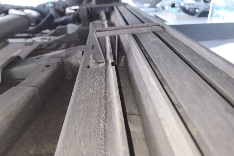 Used BYD Song Pro 2019 1.5T Automatic Elite Edition Right Side Sill