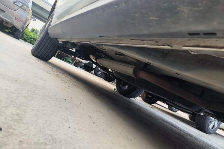 Used BYD Song Pro 2019 1.5T Automatic Elite Edition Right Side Sill