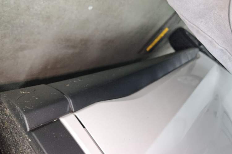 Used BYD Song Pro 2019 1.5T Automatic Elite Edition Right Side Sill