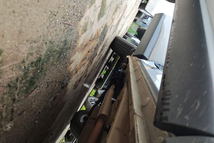 Used BYD Song Pro 2019 1.5T Automatic Elite Edition Right Side Sill