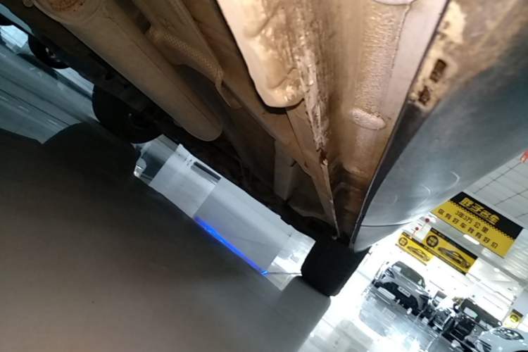 Used BYD Song Pro 2019 1.5T Automatic Elite Edition Right Side Sill