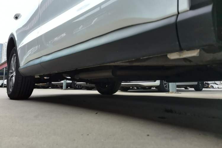 Used BYD Song Pro 2019 1.5T Automatic Luxury Model Right Side Sill
