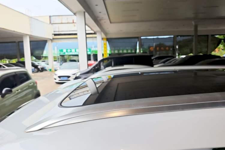 Used BYD Song Pro 2019 1.5T Automatic Prestige Model Roof