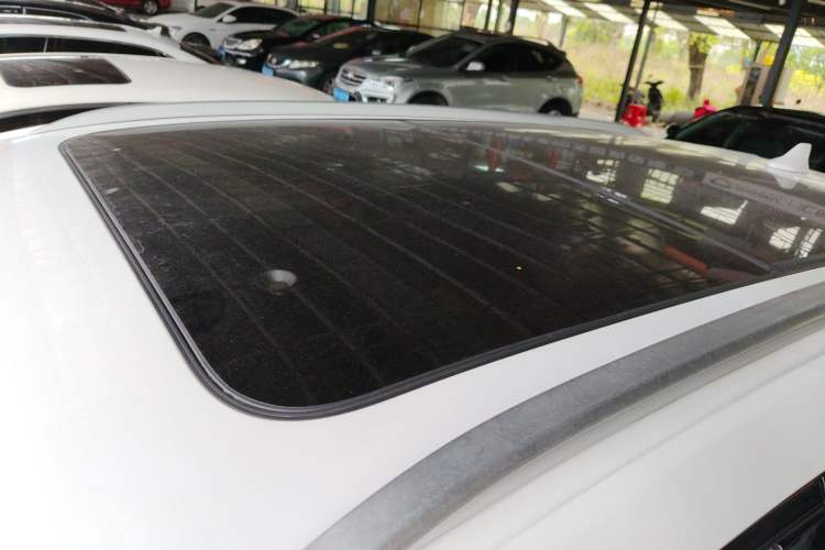 Used BYD Song Pro 2019 1.5T Automatic Prestige Model Roof