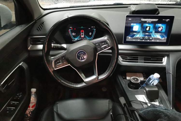 Used BYD Song Pro 2019 1.5T Automatic Luxury Model Steering Wheel
