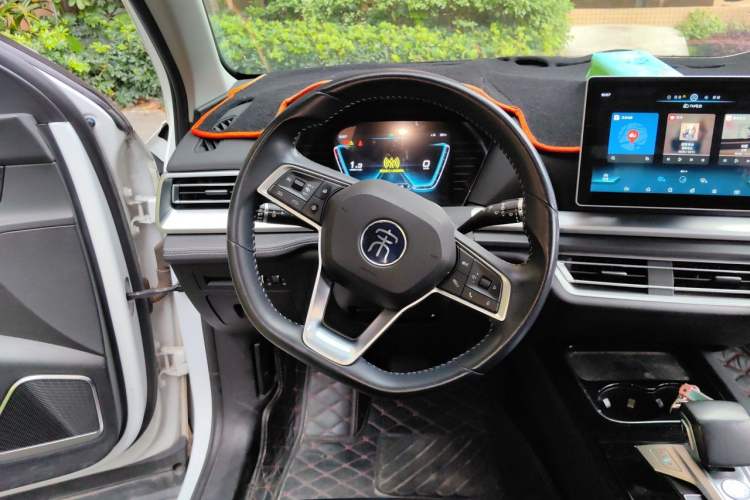 Used BYD Song Pro 2019 1.5T Automatic Luxury Model Steering Wheel