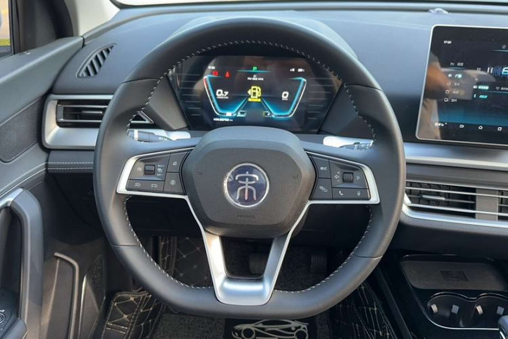 Used BYD Song Pro 2019 1.5T Automatic Luxury Model Steering Wheel