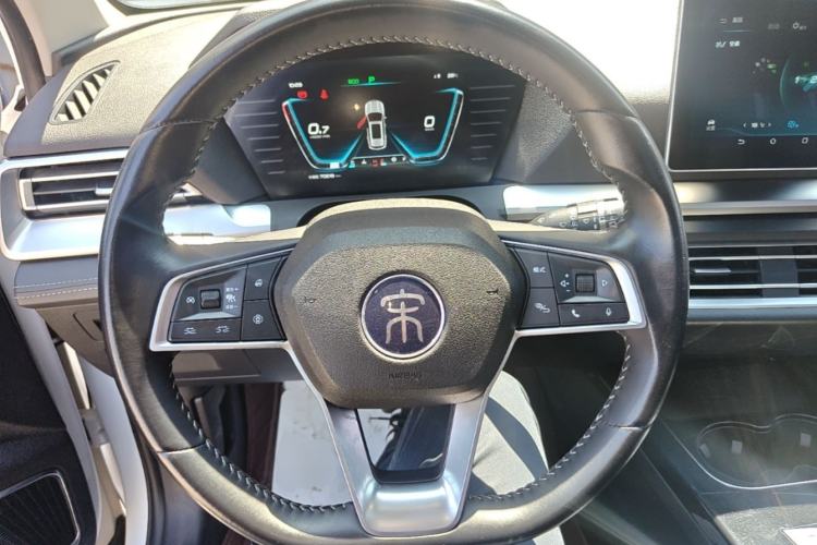 Used BYD Song Pro 2019 1.5T Automatic Luxury Model Steering Wheel