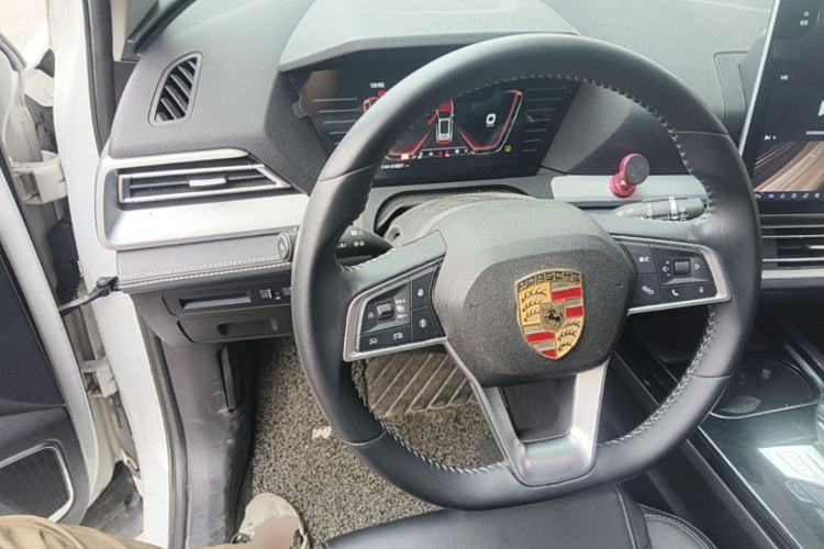 Used BYD Song Pro 2019 1.5T Automatic Luxury Model Steering Wheel