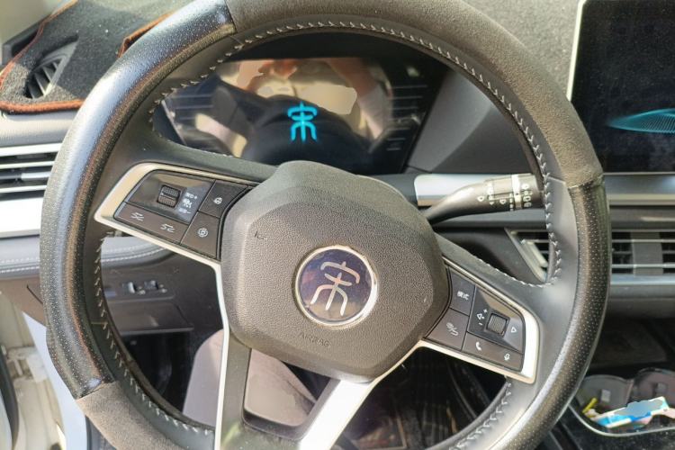 Used BYD Song Pro 2019 1.5T Automatic Prestige Model Steering Wheel