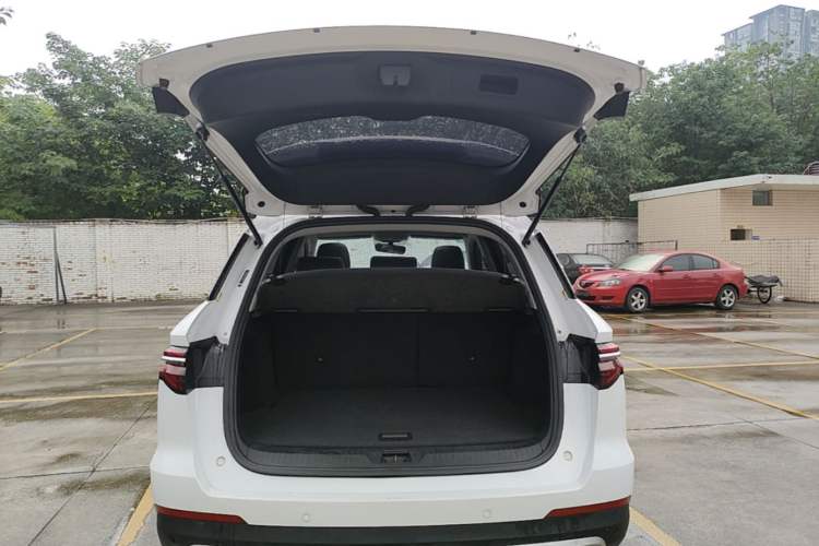 Used BYD Song Pro 2019 1.5T Automatic Elite Edition Trunk