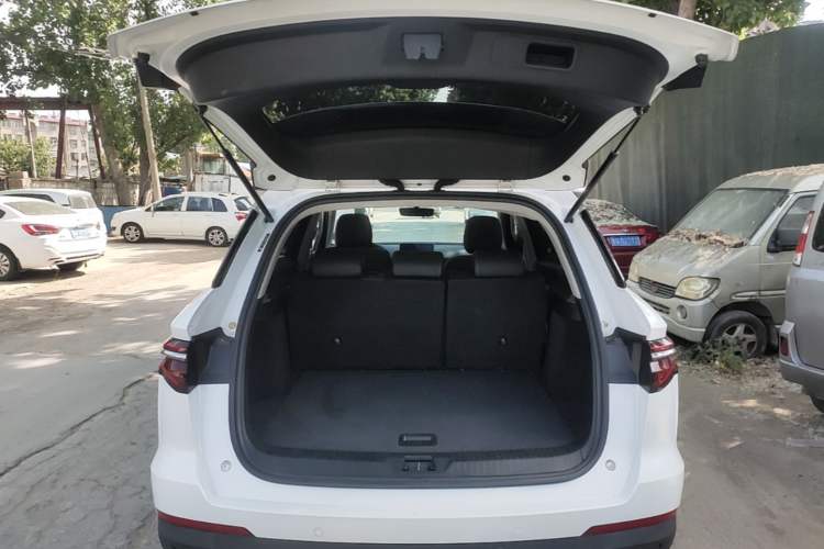 Used BYD Song Pro 2019 1.5T Automatic Elite Edition Trunk