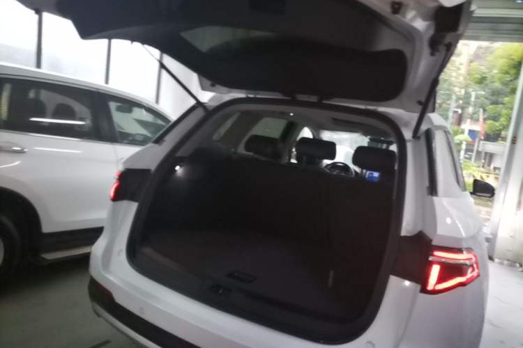 Used BYD Song Pro 2019 1.5T Automatic Luxury Model Trunk