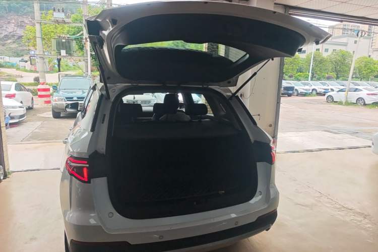 Used BYD Song Pro 2019 1.5T Automatic Luxury Model Trunk