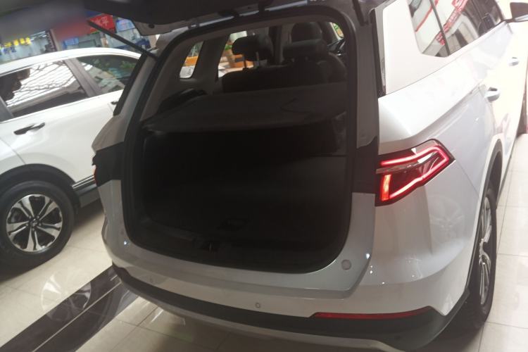 Used BYD Song Pro 2019 1.5T Automatic Luxury Model Trunk